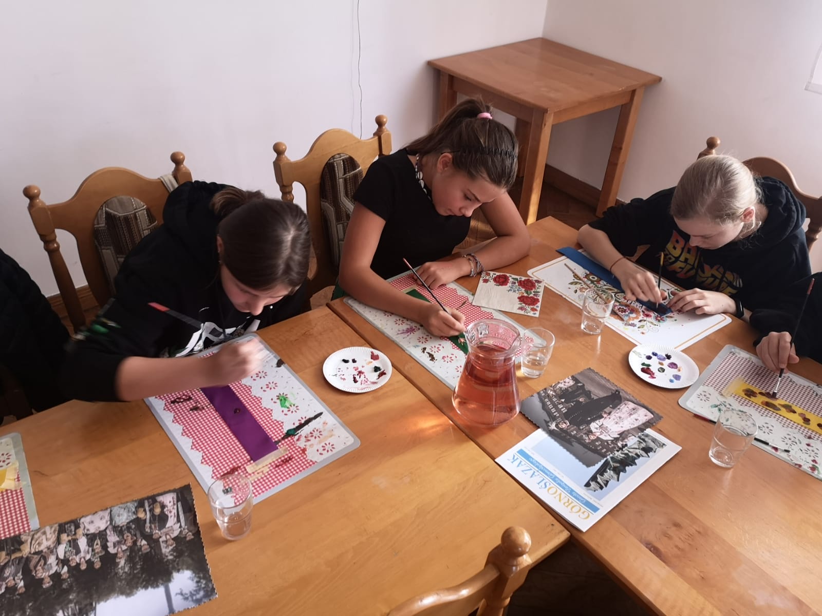 cd5b40fe-289f-4dbe-9cb9-3e37d24f3214