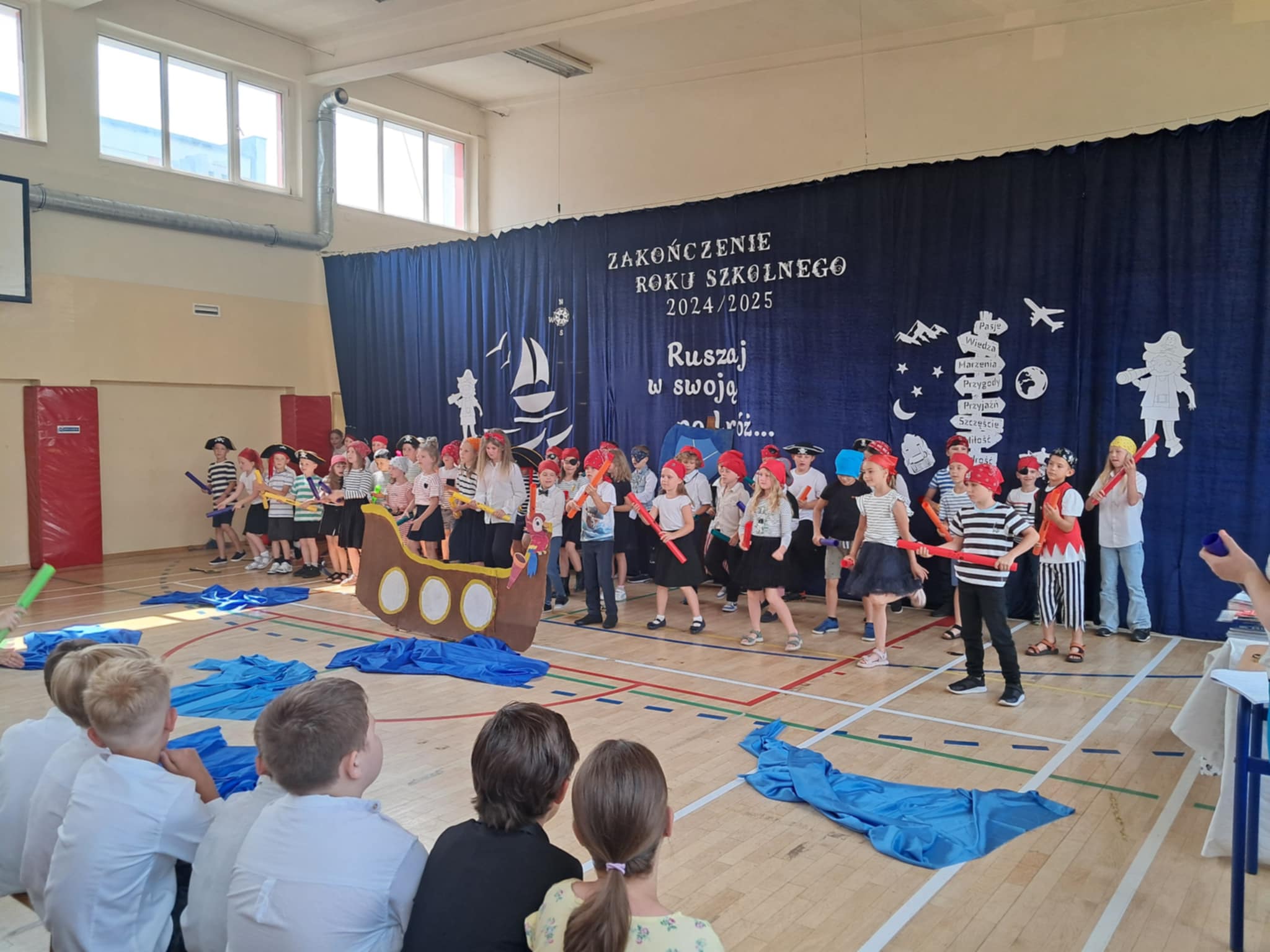 1c8e2db9-4918-4716-884e-4de7e4350b12